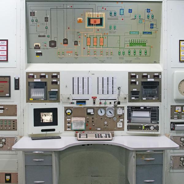 HIFAR Control Room panels