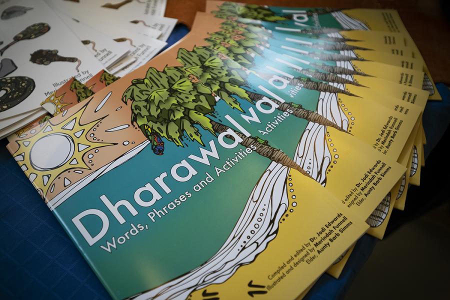 Dharawal words, phrases and activities